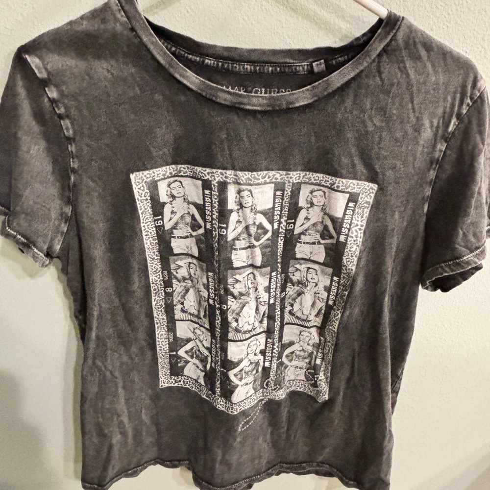 Guess Charcoal Graphic Tee
